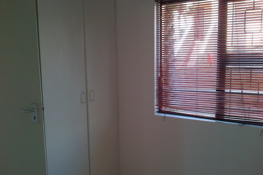 2 Bedroom Property for Sale in Groenvallei Western Cape